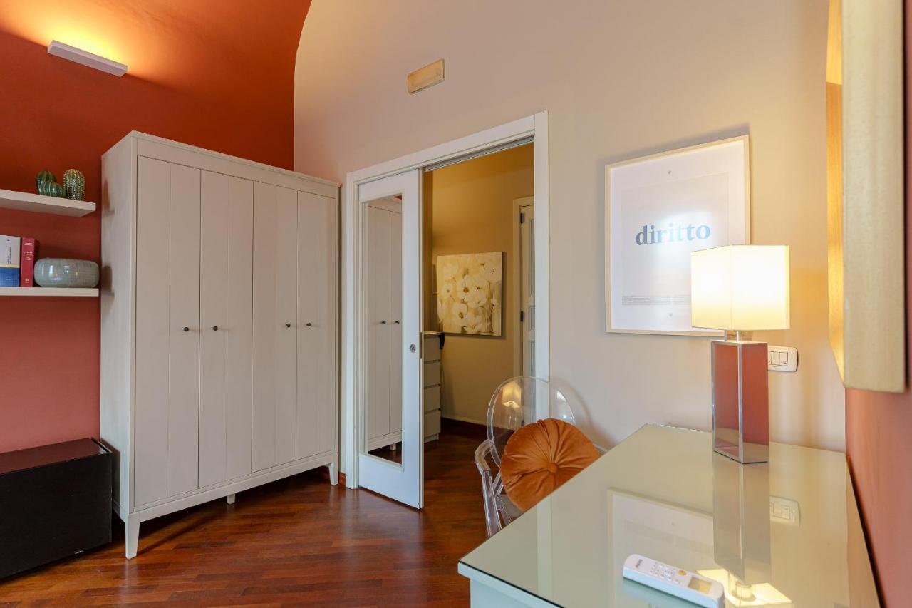 La Marchesina Room Catania Bagian luar foto